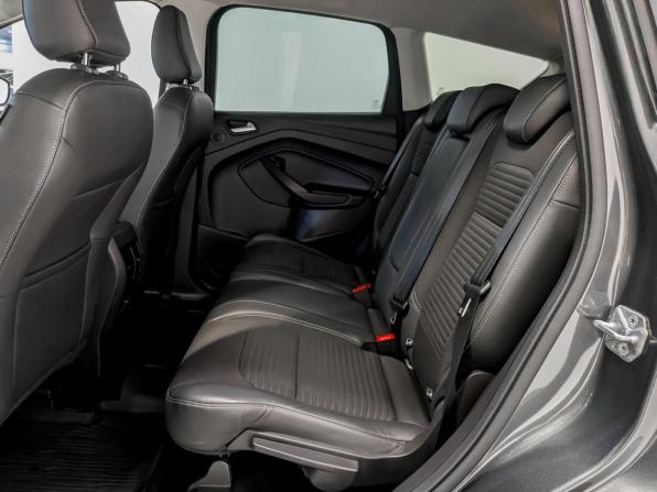 Ford Kuga II Рестайлинг с пробегом 2018 года, цена 1 750 000 рублей, 103949 км, внедорожник, Автокод Объявления
