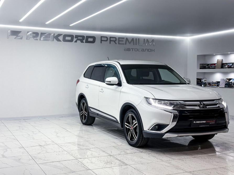 Mitsubishi Outlander III Рестайлинг 2 Уфа  - изображение 2