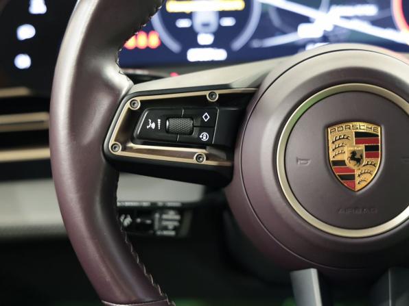 Porsche Taycan I с пробегом 2022 года, цена 10 150 000 рублей, 27808 км, универсал, Автокод Объявления
