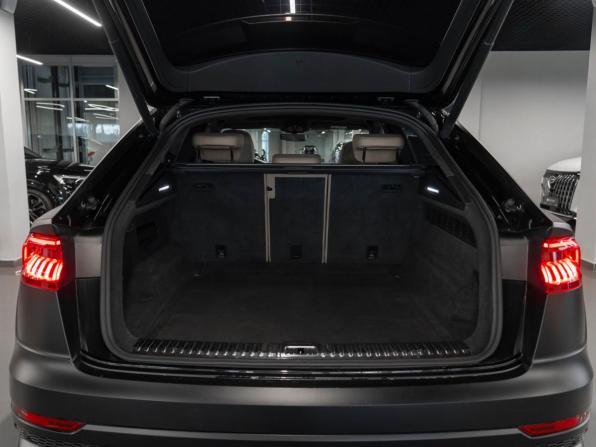 Audi Q8 I (4M) с пробегом 2018 года, цена 6 800 000 рублей, 124703 км, внедорожник, Автокод Объявления