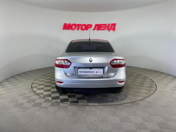 Renault Fluence I с пробегом 2011 года, цена 587 000 рублей, 231387 км, седан, Автокод Объявления