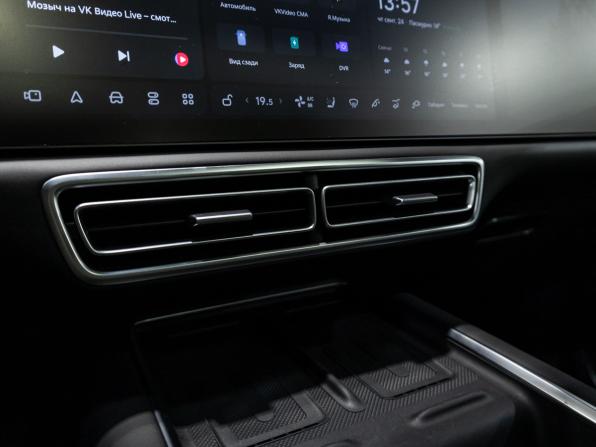 Li Auto (Lixiang) L7 I Рестайлинг с пробегом 2024 года, цена 6 199 000 рублей, 81160 км, внедорожник, Автокод Объявления