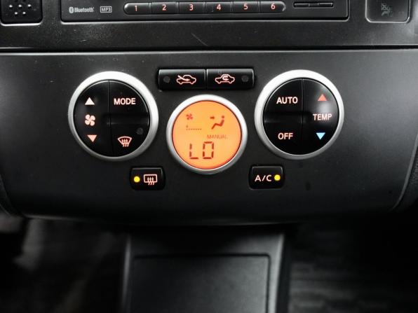 Nissan Tiida I Рестайлинг с пробегом 2011 года, цена 686 000 рублей, 194803 км, седан, Автокод Объявления