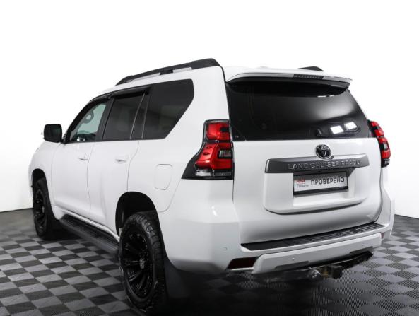 Toyota Land Cruiser Prado 150 Series Рестайлинг 2 с пробегом 2019 года, цена 4 950 000 рублей, 100673 км, внедорожник, Автокод Объявления