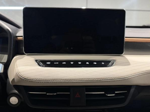 Haval Jolion I с пробегом 2021 года, цена 1 760 000 рублей, 68000 км, внедорожник, Автокод Объявления