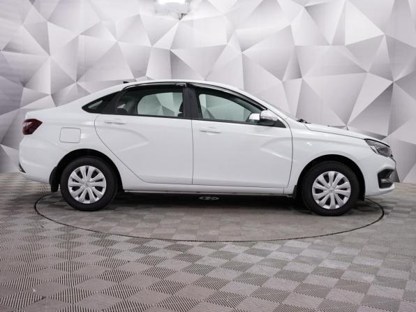 Lada (ВАЗ) Vesta I Рестайлинг (NG) с пробегом 2023 года, цена 1 313 000 рублей, 15200 км, седан, Автокод Объявления
