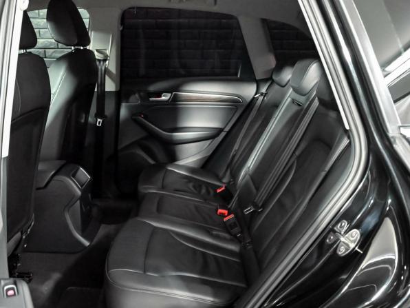 Audi Q5 I (8R) Рестайлинг с пробегом 2015 года, цена 2 400 000 рублей, 171642 км, внедорожник, Автокод Объявления