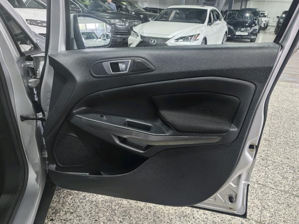 Ford EcoSport II Рестайлинг с пробегом 2018 года, цена 1 250 000 рублей, 79544 км, внедорожник, Автокод Объявления