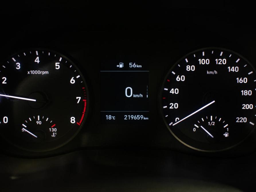 Hyundai Solaris II Москва  - изображение 12