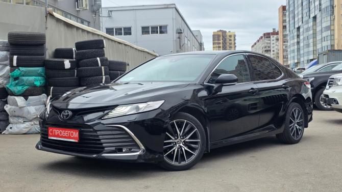 Toyota Camry VIII (XV70) Рестайлинг с пробегом 2021 года, цена 3 349 000 рублей, 67000 км, седан, Автокод Объявления