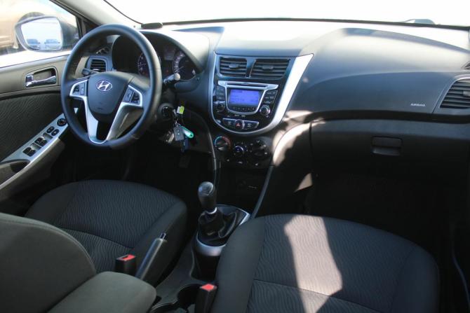 Hyundai Solaris I с пробегом 2011 года, цена 850 000 рублей, 145000 км, седан, Автокод Объявления