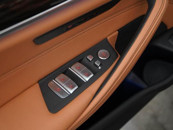 BMW 5 серии VII (G30/G31/G38) Рестайлинг с пробегом 2020 года, цена 3 998 055 рублей, 86324 км, седан, Автокод Объявления