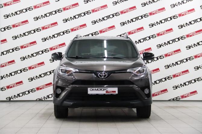 Toyota RAV4 IV (XA40) Рестайлинг с пробегом 2018 года, цена 2 750 550 рублей, 107190 км, внедорожник, Автокод Объявления