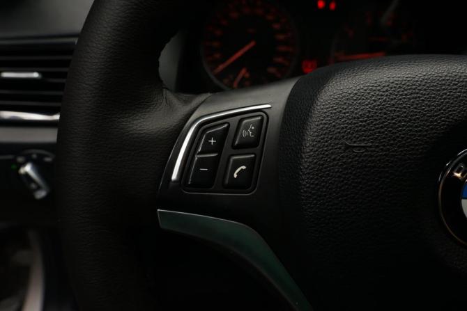 BMW X1 I (E84) Рестайлинг с пробегом 2013 года, цена 1 297 000 рублей, 181000 км, внедорожник, Автокод Объявления