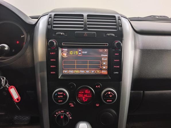 Suzuki Grand Vitara II Рестайлинг с пробегом 2011 года, цена 1 120 000 рублей, 172829 км, внедорожник, Автокод Объявления
