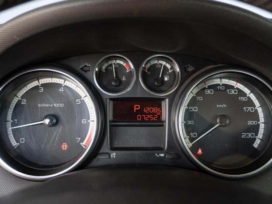 Peugeot 408 I Краснодар  - изображение 17