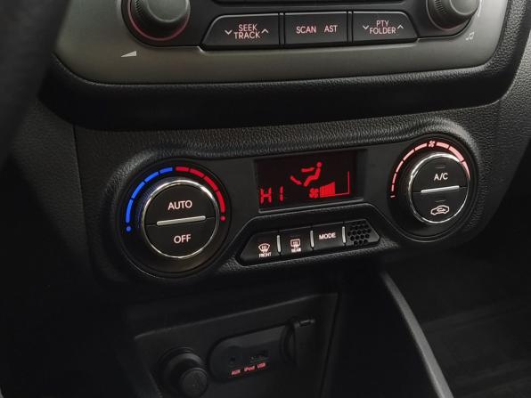 Kia Rio III с пробегом 2014 года, цена 730 000 рублей, 254606 км, седан, Автокод Объявления