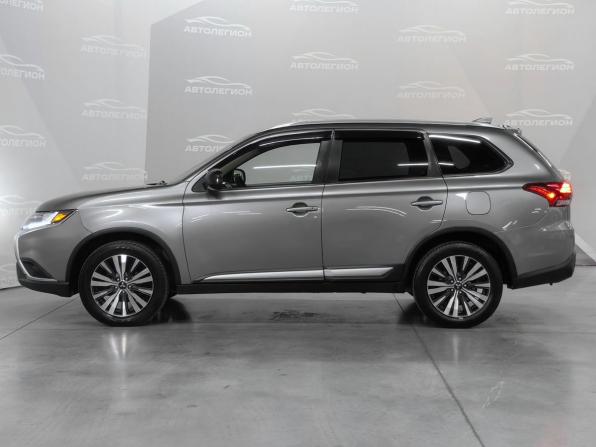 Mitsubishi Outlander III Рестайлинг 3 с пробегом 2019 года, цена 2 200 000 рублей, 174066 км, внедорожник, Автокод Объявления