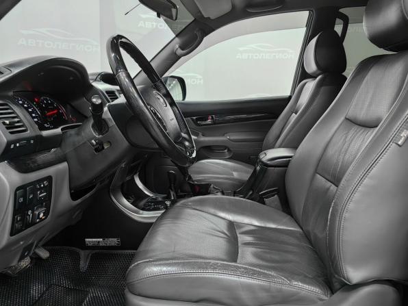 Toyota Land Cruiser Prado 120 Series Рестайлинг с пробегом 2007 года, цена 2 550 000 рублей, 232000 км, внедорожник, Автокод Объявления