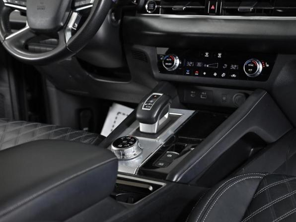 Mitsubishi Outlander IV с пробегом 2023 года, цена 2 399 000 рублей, 31688 км, внедорожник, Автокод Объявления