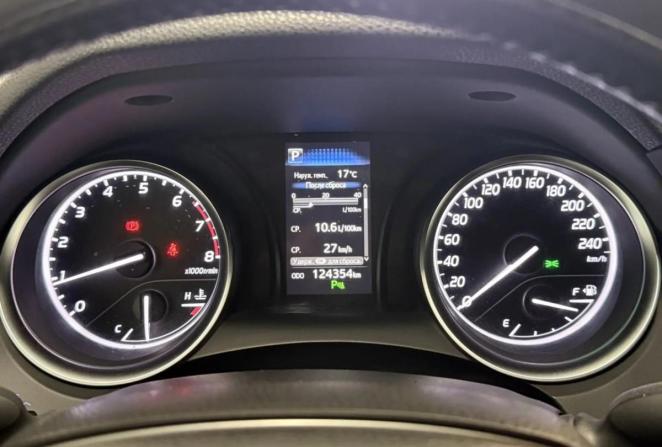 Toyota Camry VIII (XV70) с пробегом 2019 года, цена 2 830 000 рублей, 124354 км, седан, Автокод Объявления