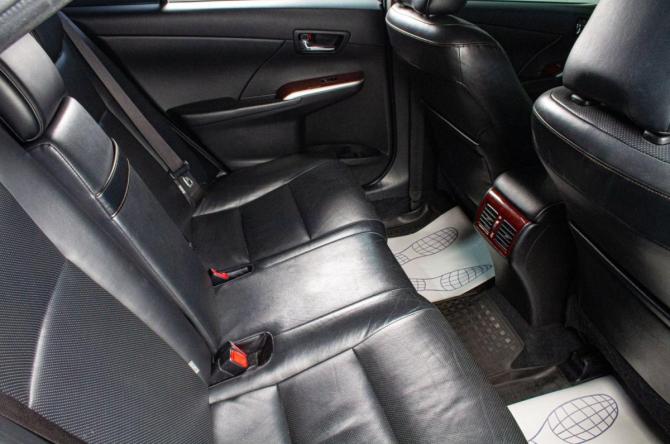 Toyota Camry VII (XV50) с пробегом 2013 года, цена 1 949 000 рублей, 180000 км, седан, Автокод Объявления