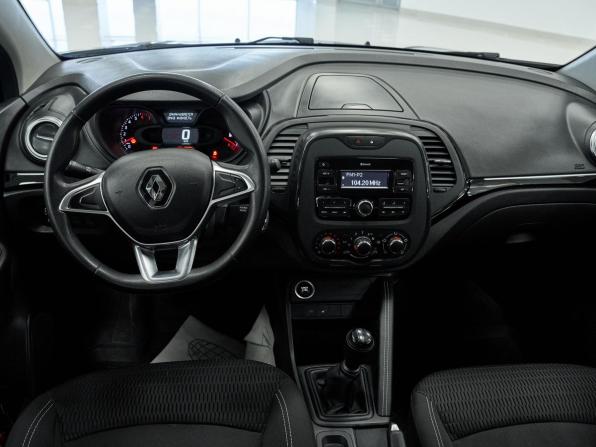 Renault Kaptur I Рестайлинг с пробегом 2020 года, цена 1 496 000 рублей, 116534 км, внедорожник, Автокод Объявления
