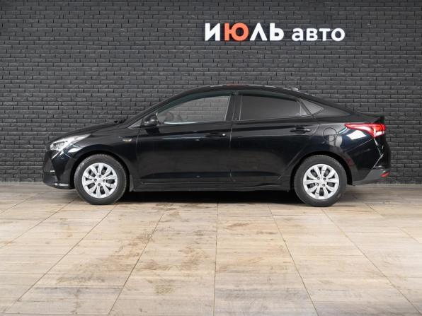 Hyundai Solaris II Рестайлинг с пробегом 2020 года, цена 1 460 000 рублей, 79558 км, седан, Автокод Объявления