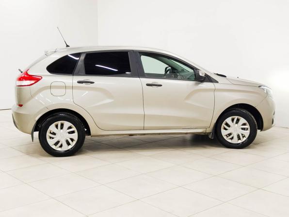 Lada (ВАЗ) XRAY I с пробегом 2018 года, цена 688 400 рублей, 145021 км, хэтчбек, Автокод Объявления