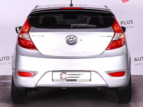 Hyundai Solaris I с пробегом 2012 года, цена 849 000 рублей, 221000 км, хэтчбек, Автокод Объявления
