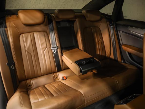 Audi A6 V (C8) с пробегом 2019 года, цена 3 799 000 рублей, 81744 км, седан, Автокод Объявления