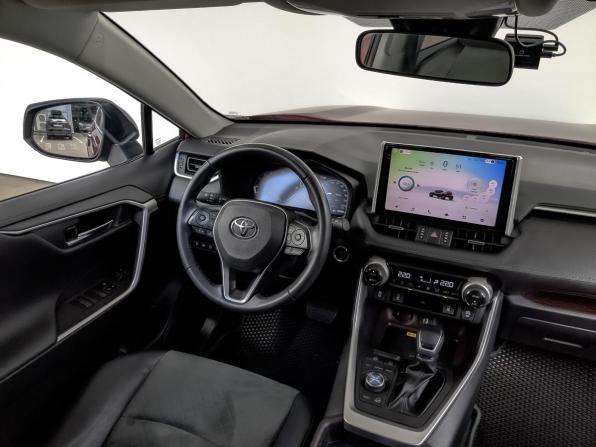 Toyota RAV4 V (XA50) с пробегом 2023 года, цена 3 690 000 рублей, 43405 км, внедорожник, Автокод Объявления