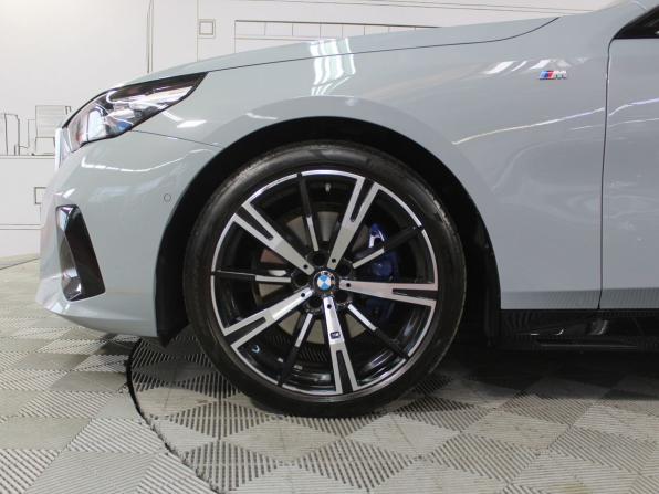 BMW 5 серии VIII (G60/G61/G68) с пробегом 2024 года, цена 7 250 000 рублей, 42000 км, седан, Автокод Объявления