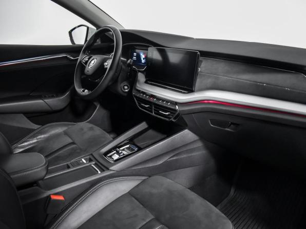 Skoda Octavia IV (A8) с пробегом 2022 года, цена 1 820 592 рубля, 79701 км, лифтбек, Автокод Объявления