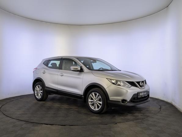 Nissan Qashqai II с пробегом 2018 года, цена 1 775 000 рублей, 74226 км, внедорожник, Автокод Объявления
