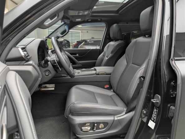 Lexus LX IV с пробегом 2024 года, цена 14 697 000 рублей, 24231 км, внедорожник, Автокод Объявления