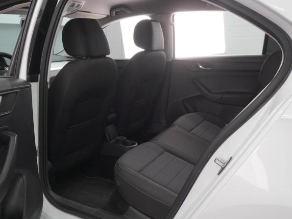 Skoda Rapid I с пробегом 2014 года, цена 899 000 рублей, 192009 км, лифтбек, Автокод Объявления