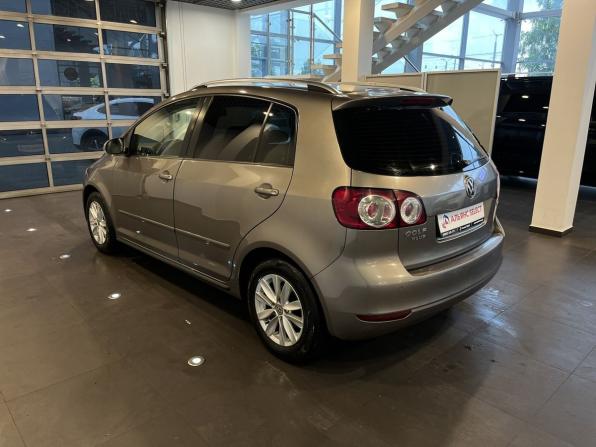 Volkswagen Golf Plus II с пробегом 2012 года, цена 477 500 рублей, 339462 км, хэтчбек, Автокод Объявления