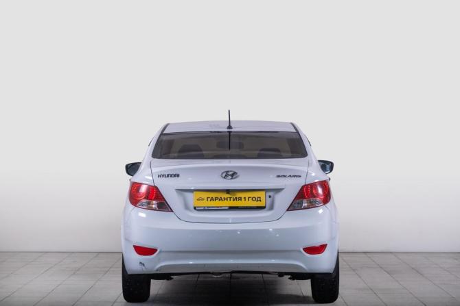 Hyundai Solaris I Рестайлинг с пробегом 2014 года, цена 979 000 рублей, 198000 км, седан, Автокод Объявления