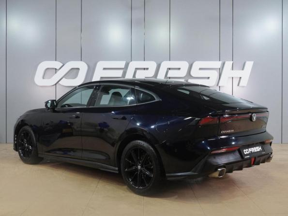 Changan UNI-V I с пробегом 2024 года, цена 2 299 000 рублей, 26452 км, лифтбек, Автокод Объявления