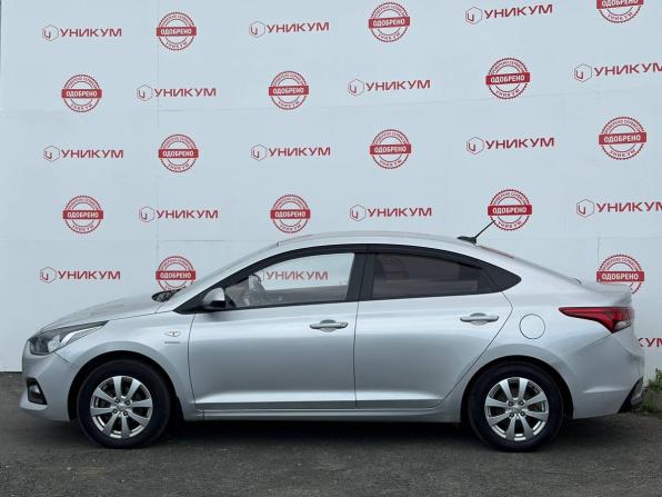 Hyundai Solaris II с пробегом 2019 года, цена 1 139 000 рублей, 136017 км, седан, Автокод Объявления