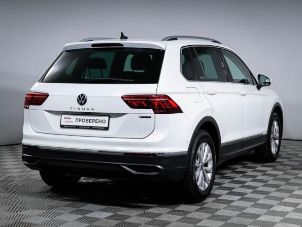 Volkswagen Tiguan II Рестайлинг с пробегом 2021 года, цена 3 415 000 рублей, 74914 км, внедорожник, Автокод Объявления
