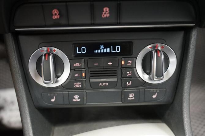 Audi Q3 I (8U) с пробегом 2013 года, цена 1 478 000 рублей, 212883 км, внедорожник, Автокод Объявления