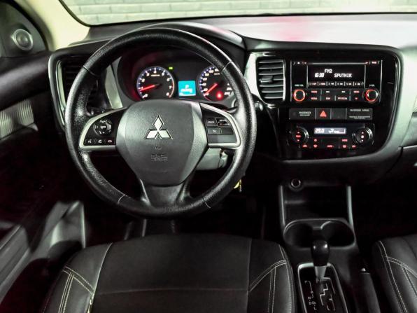 Mitsubishi Outlander III Рестайлинг с пробегом 2014 года, цена 1 480 000 рублей, 253978 км, внедорожник, Автокод Объявления