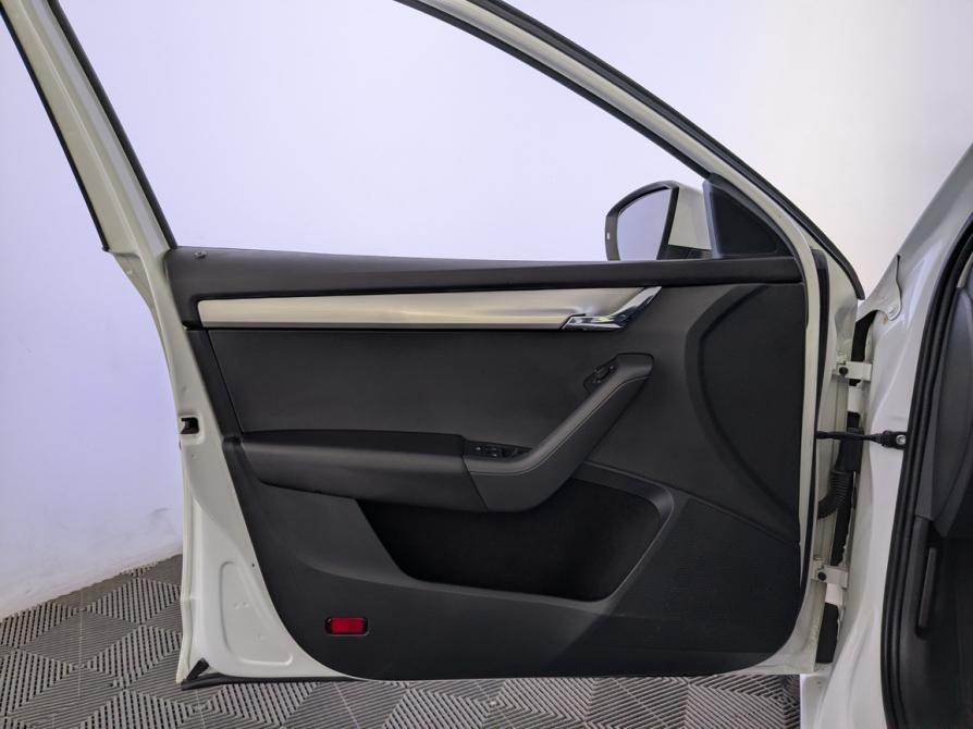 Skoda Octavia III (A7) Рестайлинг Москва  - изображение 19