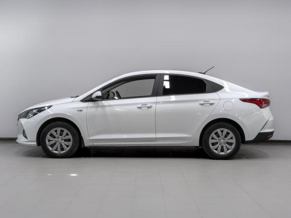 Hyundai Solaris II Рестайлинг с пробегом 2021 года, цена 1 450 000 рублей, 87883 км, седан, Автокод Объявления
