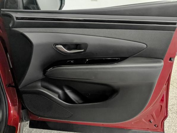 Hyundai Tucson IV с пробегом 2023 года, цена 3 550 000 рублей, 17087 км, внедорожник, Автокод Объявления