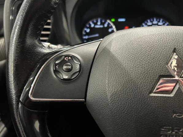 Mitsubishi Outlander III Рестайлинг 2 с пробегом 2016 года, цена 1 399 000 рублей, 191138 км, внедорожник, Автокод Объявления