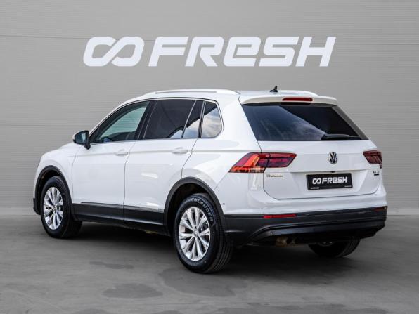 Volkswagen Tiguan II с пробегом 2017 года, цена 2 590 000 рублей, 97062 км, внедорожник, Автокод Объявления