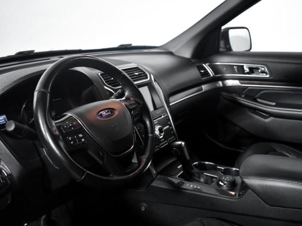 Ford Explorer V Рестайлинг 2 с пробегом 2018 года, цена 2 600 000 рублей, 203971 км, внедорожник, Автокод Объявления